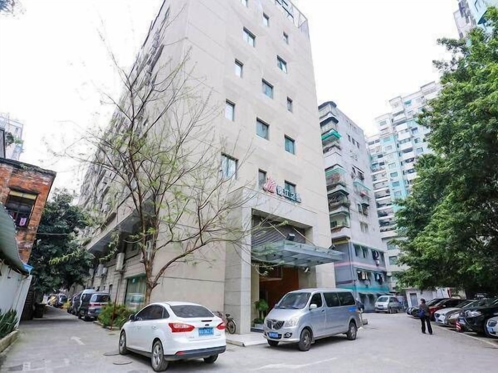 Jinjiang Inn Guangzhou Liwan Caihongqiao Metro Station 19/20