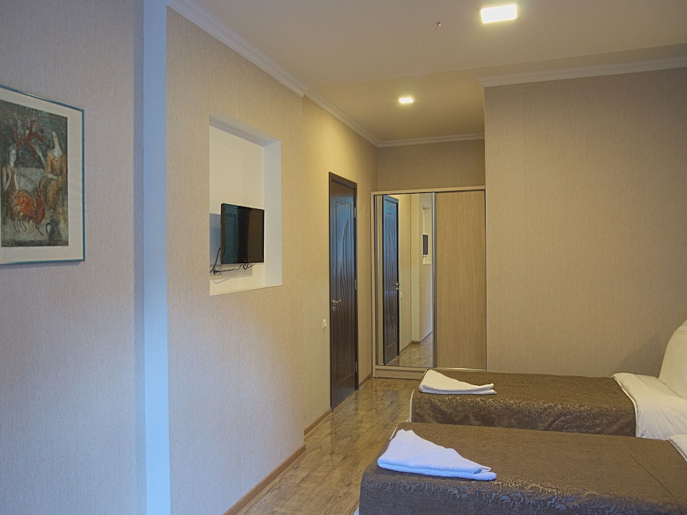 غرفة اقتصادية مفردة بسرير فردي، Tiflis Hotel 5/5