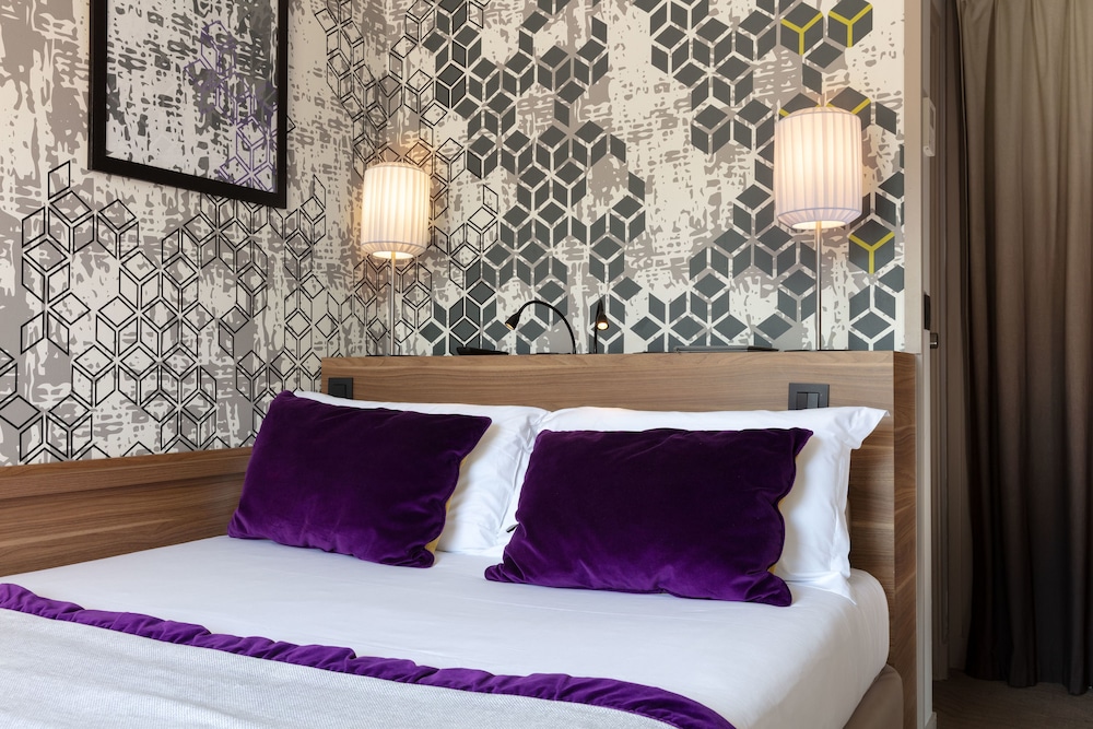 Hotel Des Nations Saint Germains 22/46