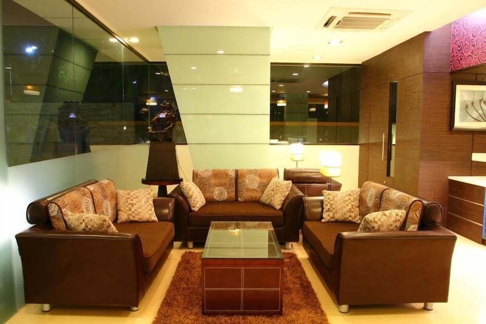 The Citiotel 8/18