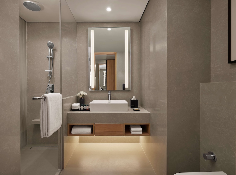 Hyatt Place Vadodara 40/41