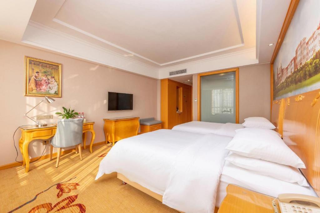 Vienna Hotel Gongcheng Tianjie 24/61