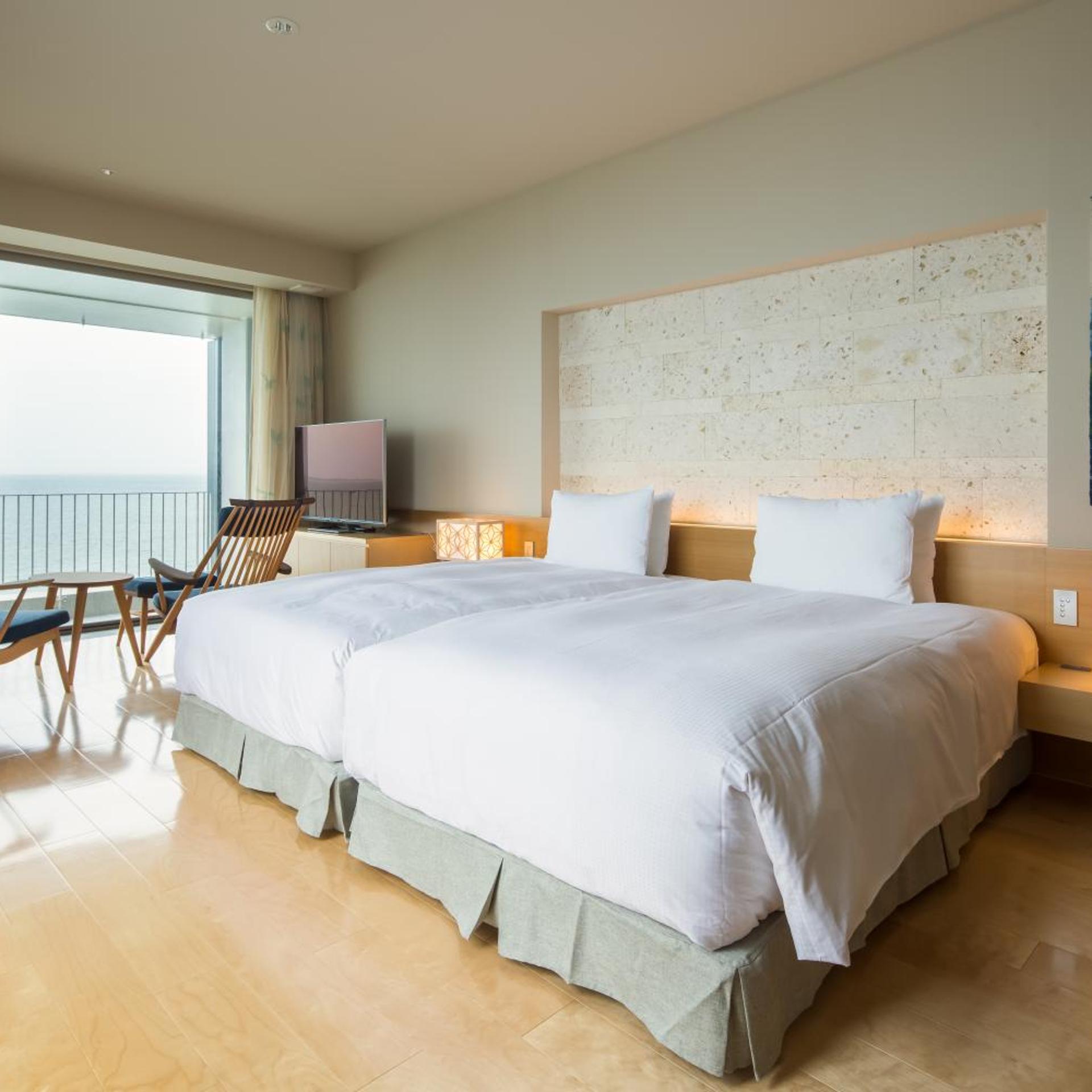 غرفة بريميوم بسريرين منفصلين بإطلالة على البحر في الملحق، Ishigaki Island Beach Hotel Sunshine 7/10