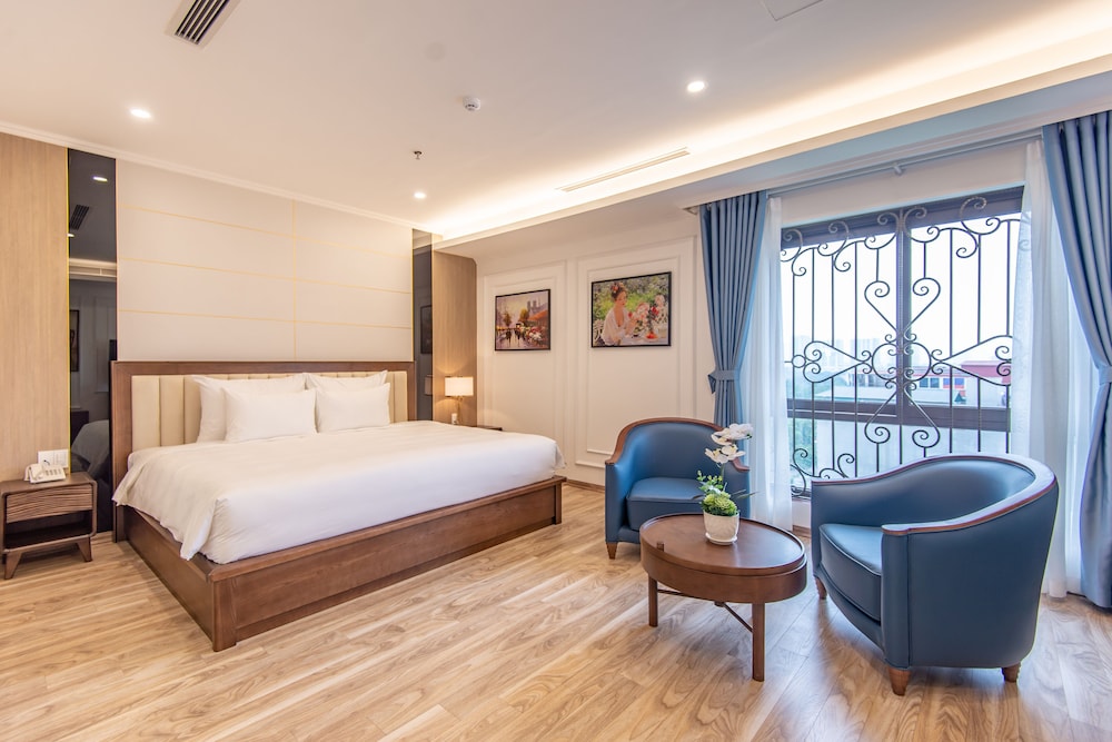 EXECUTIVE, DOUBLE BED