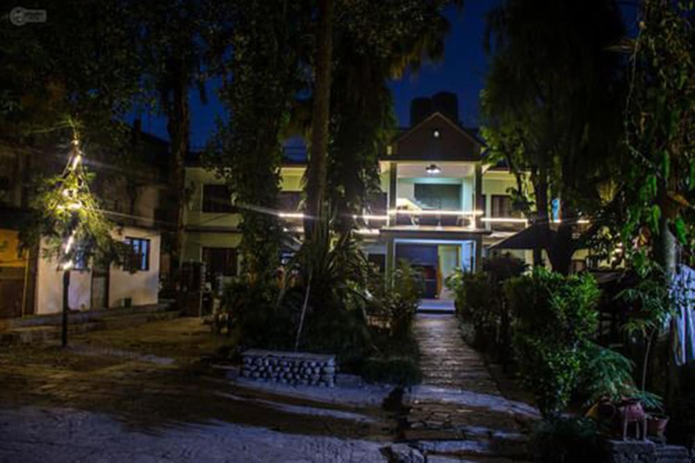 Yeti Guest House 34/37