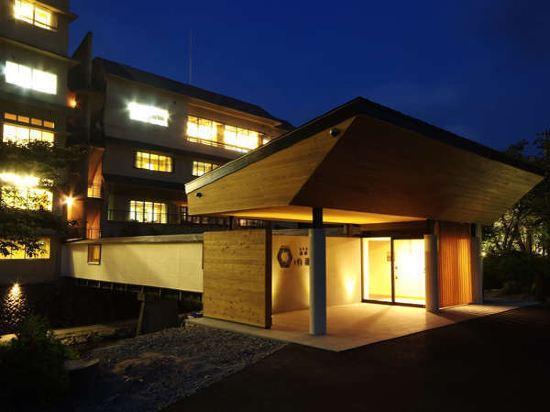 Yuamu 3/53