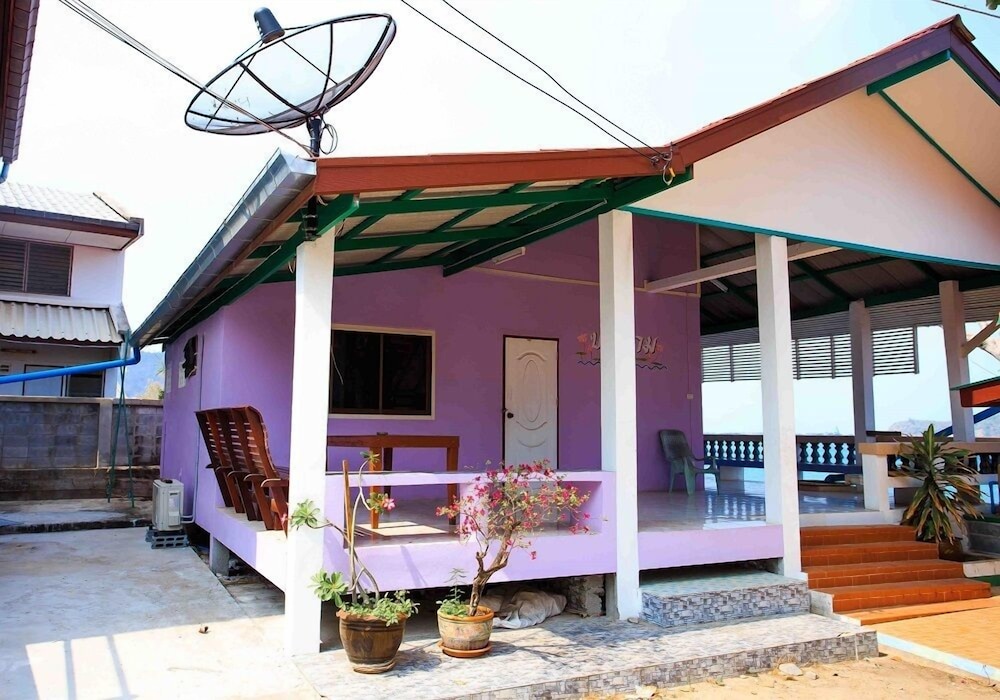Rimtalay Resort Koh-Sichang 7/70