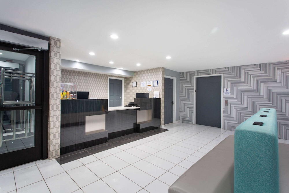 クラリオン ポイント シャーロット 写真3