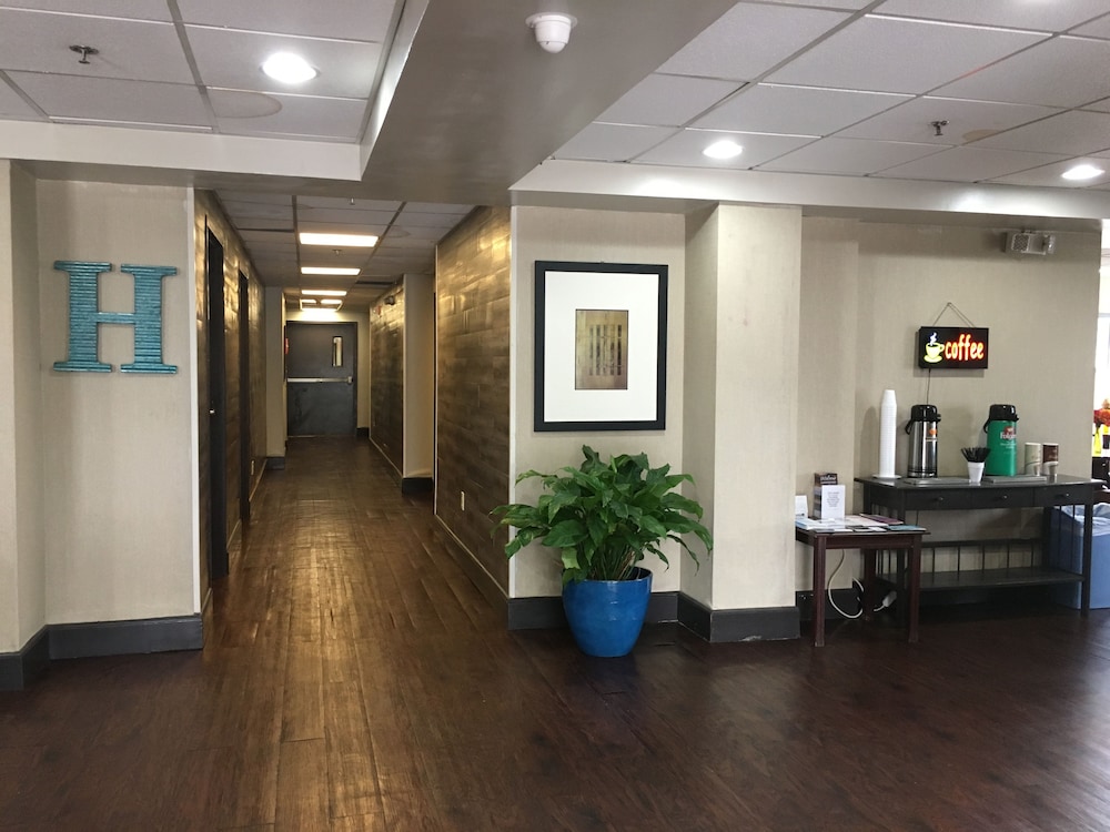Haven Inn Suites 2/37