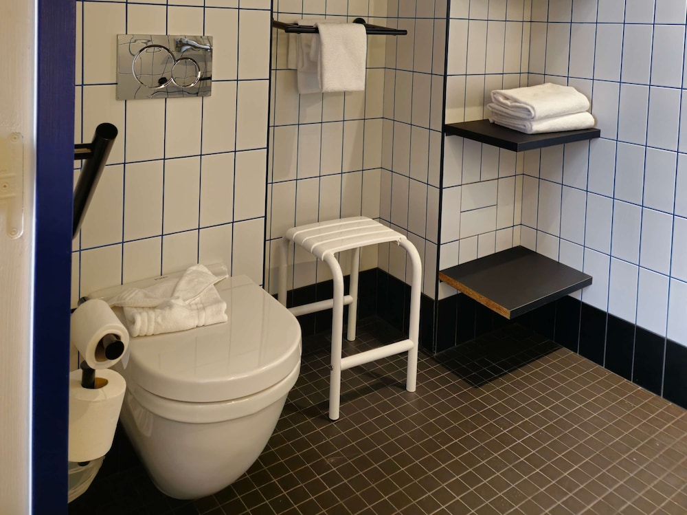 Ibis Styles Dijon Central 66/68
