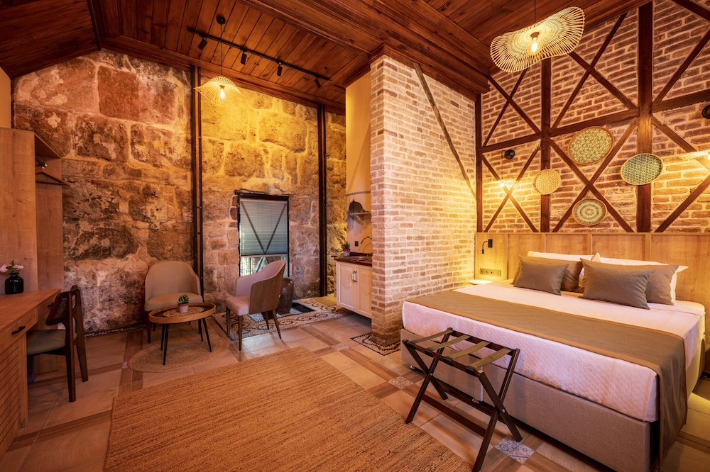 Route Hotel Kaleici 22/50