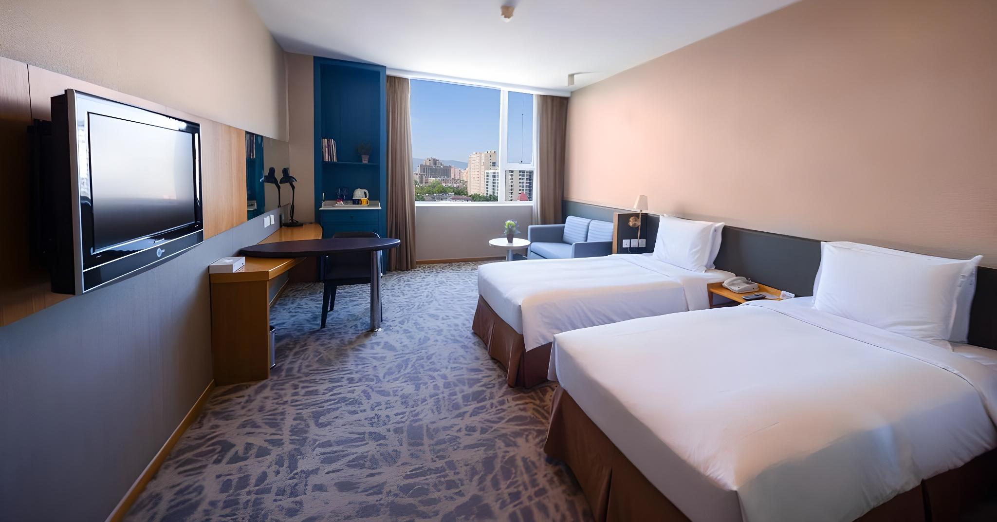 Express, Superior, Twin Beds