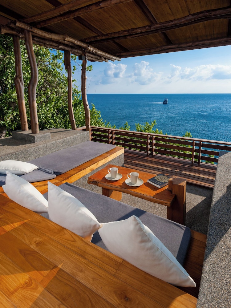 View Point Resort 25/45