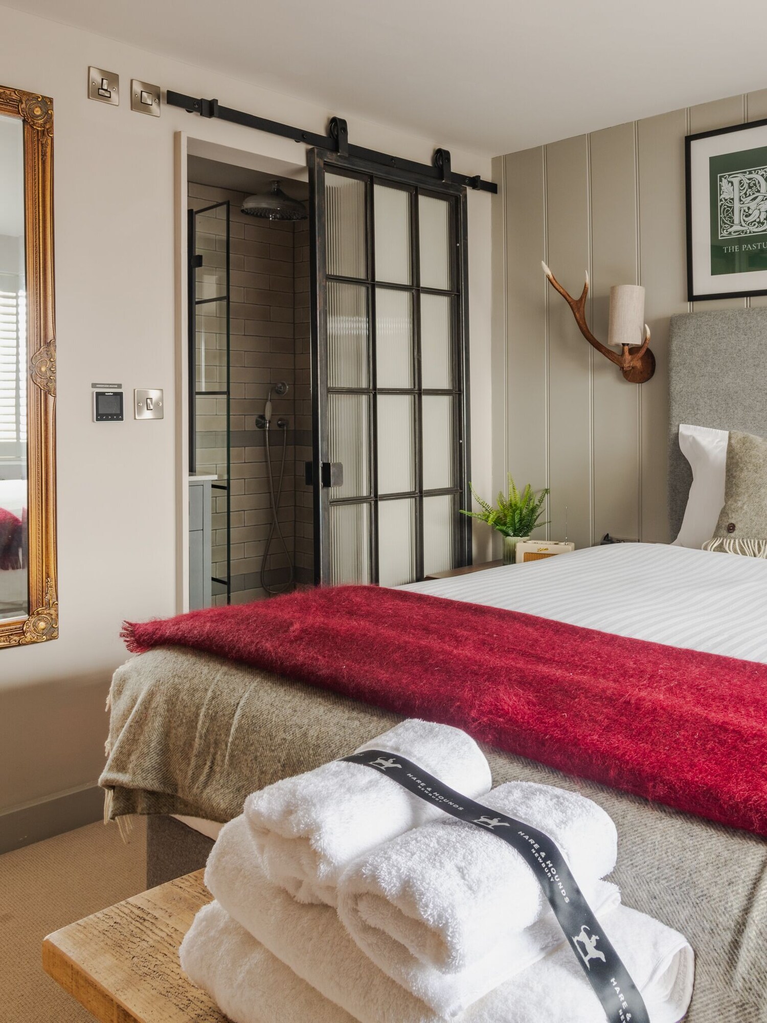 Luxury, Suite, King Bed, Sofa