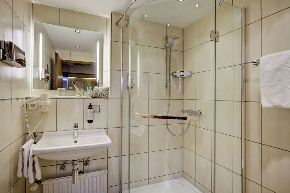 Flair Hotel Sonnenhof 67/68