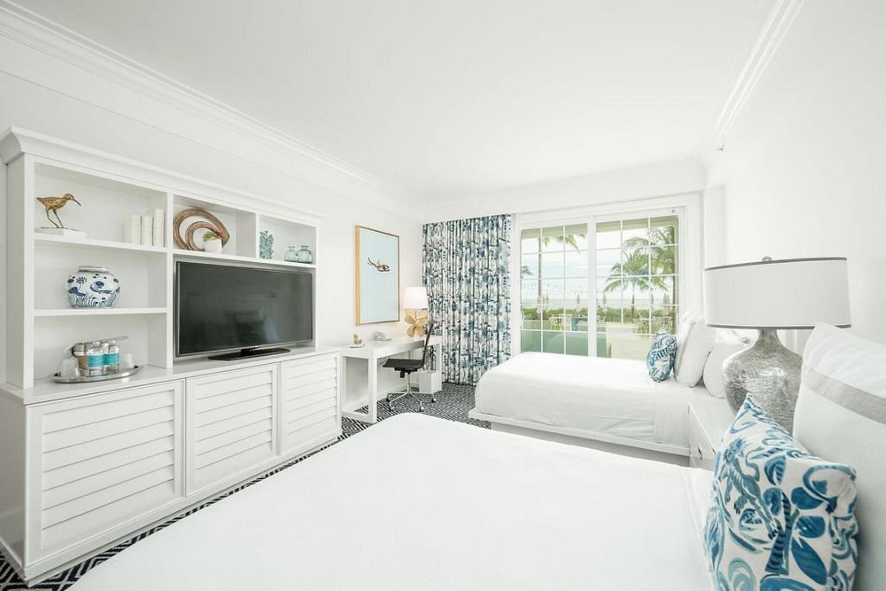 2 Bedrooms, Ocean Front