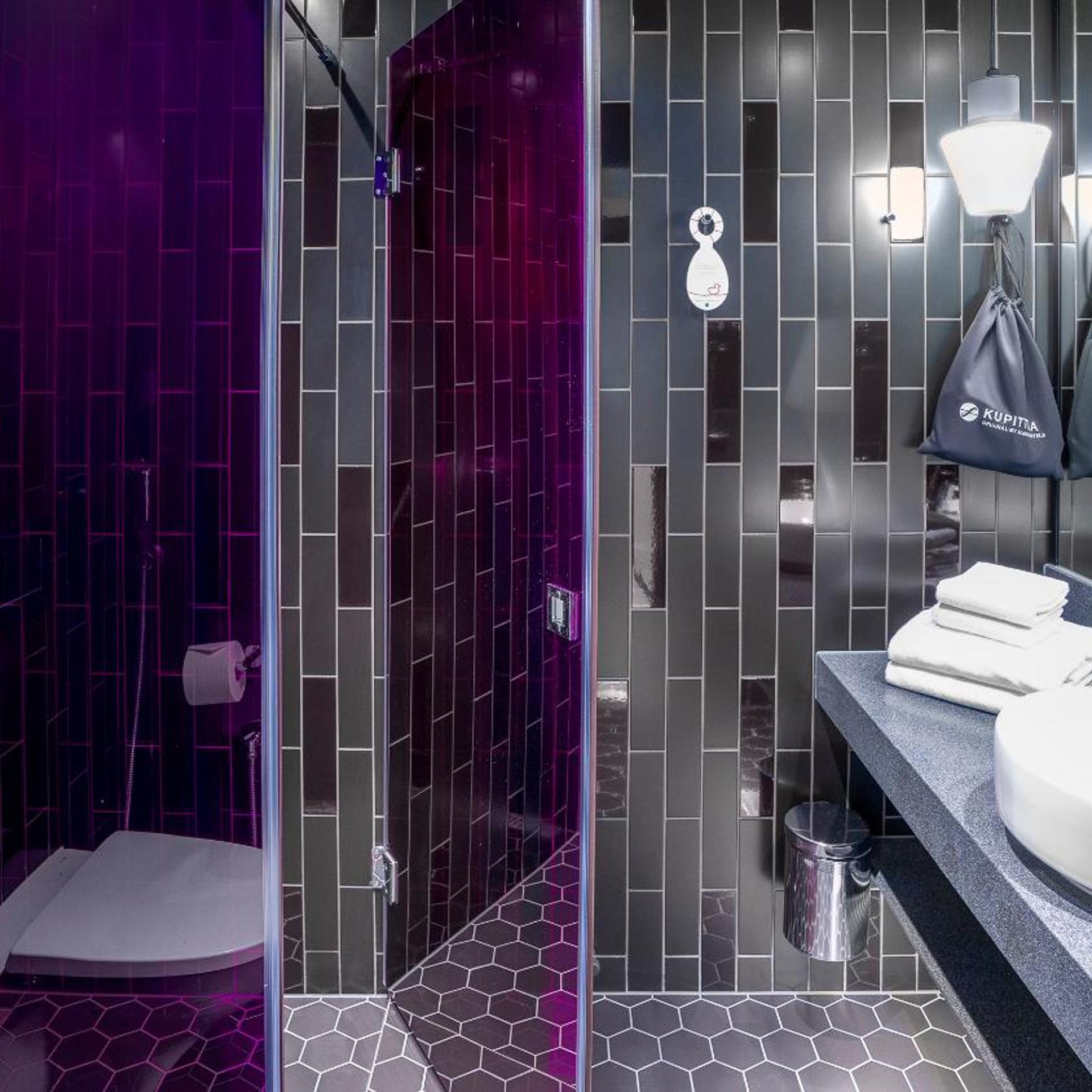 غرفة قياسية بسرير كينج مع أريكة، Original Sokos Hotel Kupittaa 7/10