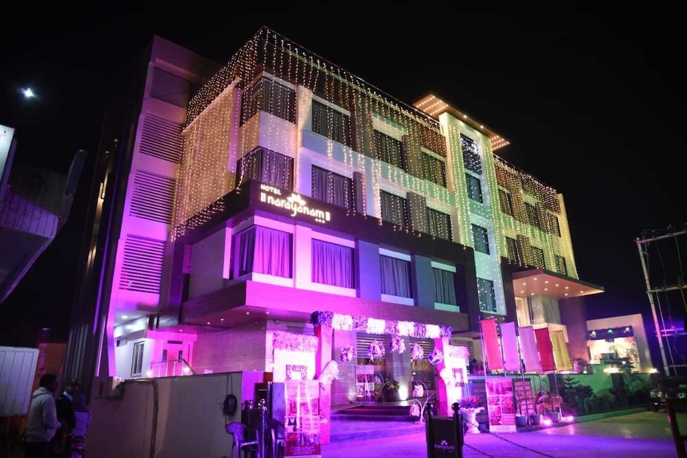 Hotel Narayanam 5/50