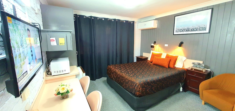 Gold Rush Motel Young 26/59