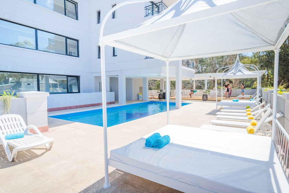 Garden Suites Pinamar 24/50