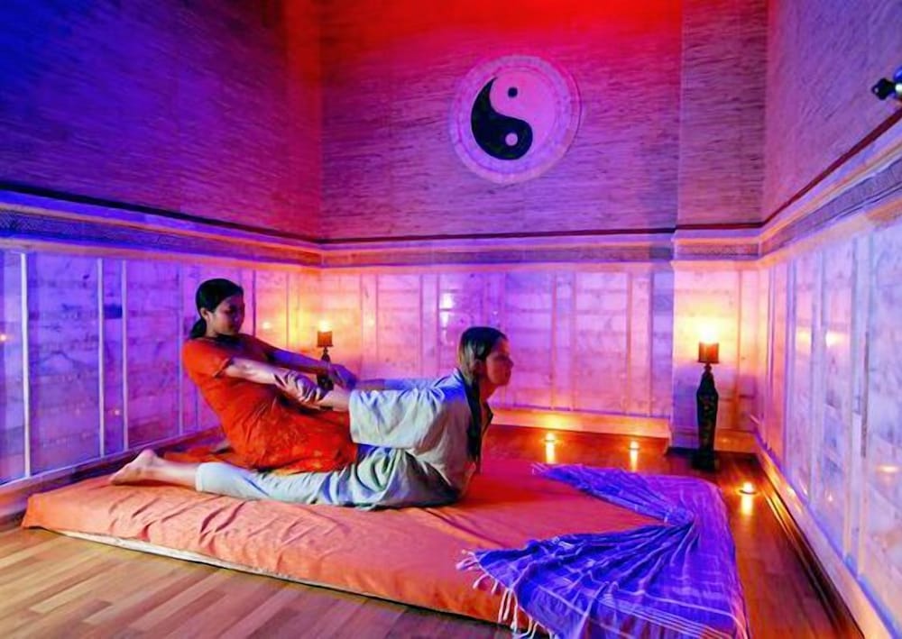 Alaiye Resort & Spa Hotel 12/50