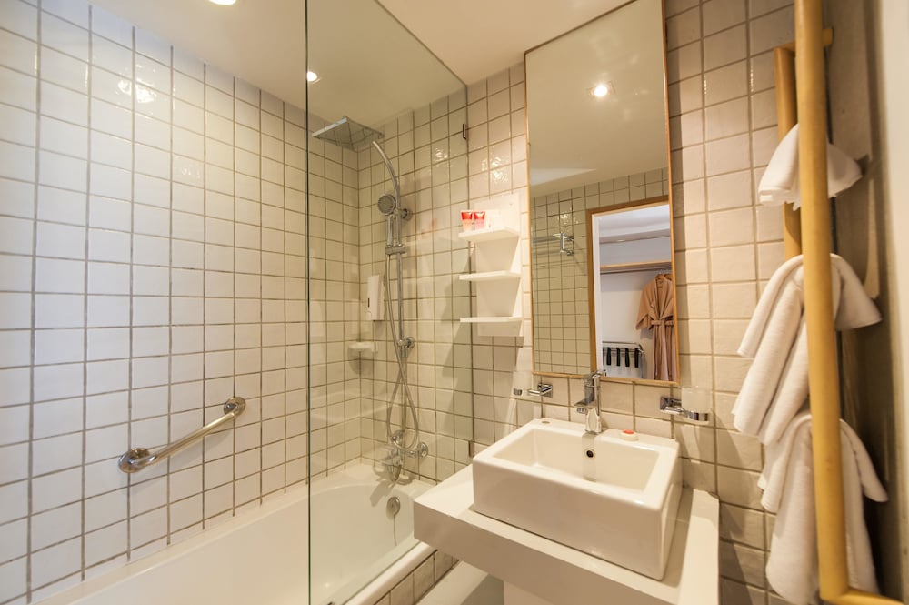 Ramada by Wyndham Phuket Southsea 50/50