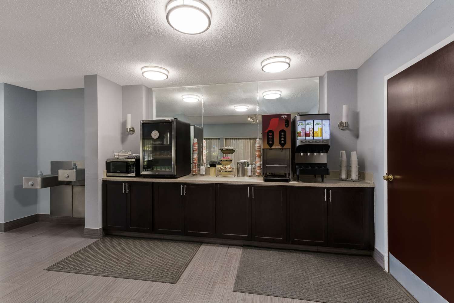 Quality Inn Orange Park Jacksonville FL 1/14