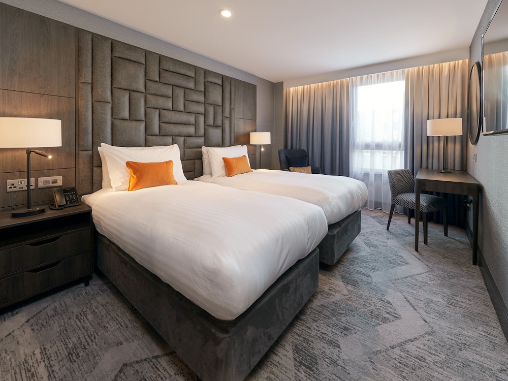PREMIUM, TWIN BEDS, HIGH FLOOR