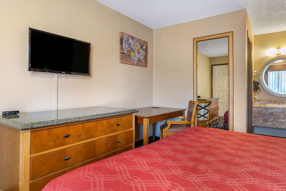 Econo Lodge Ellensburg Near University 10/35