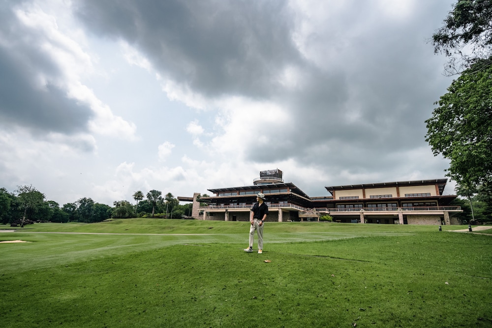 Mountain Creek Golf Resort & Residences 58/64