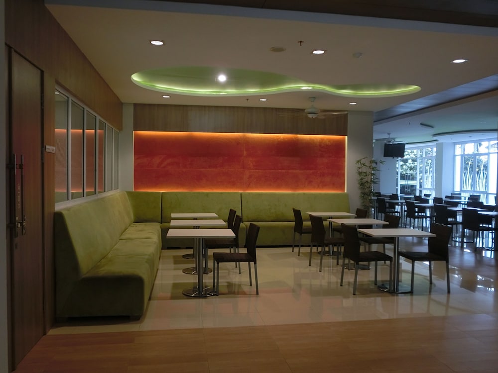IZI Hotels 35/58
