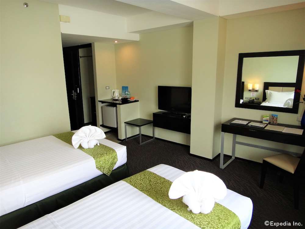 Mallberry Suites Business Hotel 9/59