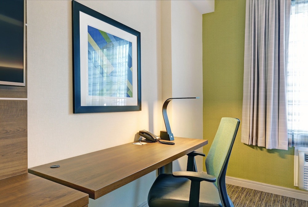 Holiday Inn Express Whitby Oshawa An Ihg Hotel 64/78