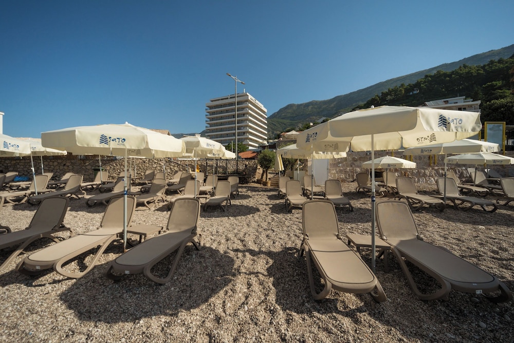 Sato Conference and Spa Hotel 45/50