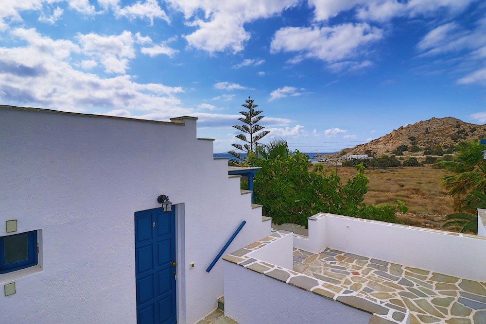 Coralli Beach Apartments 43/50