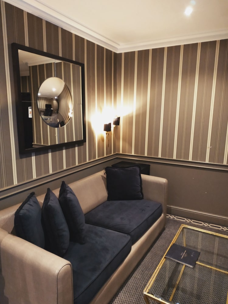 Hotel George Washington Paris 44/55