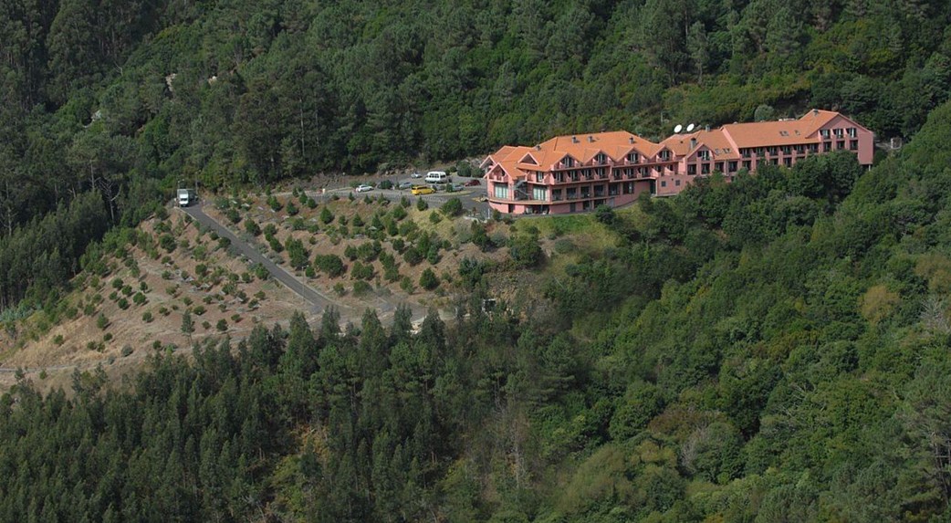 Valley View Hotel Encumeada 36/50