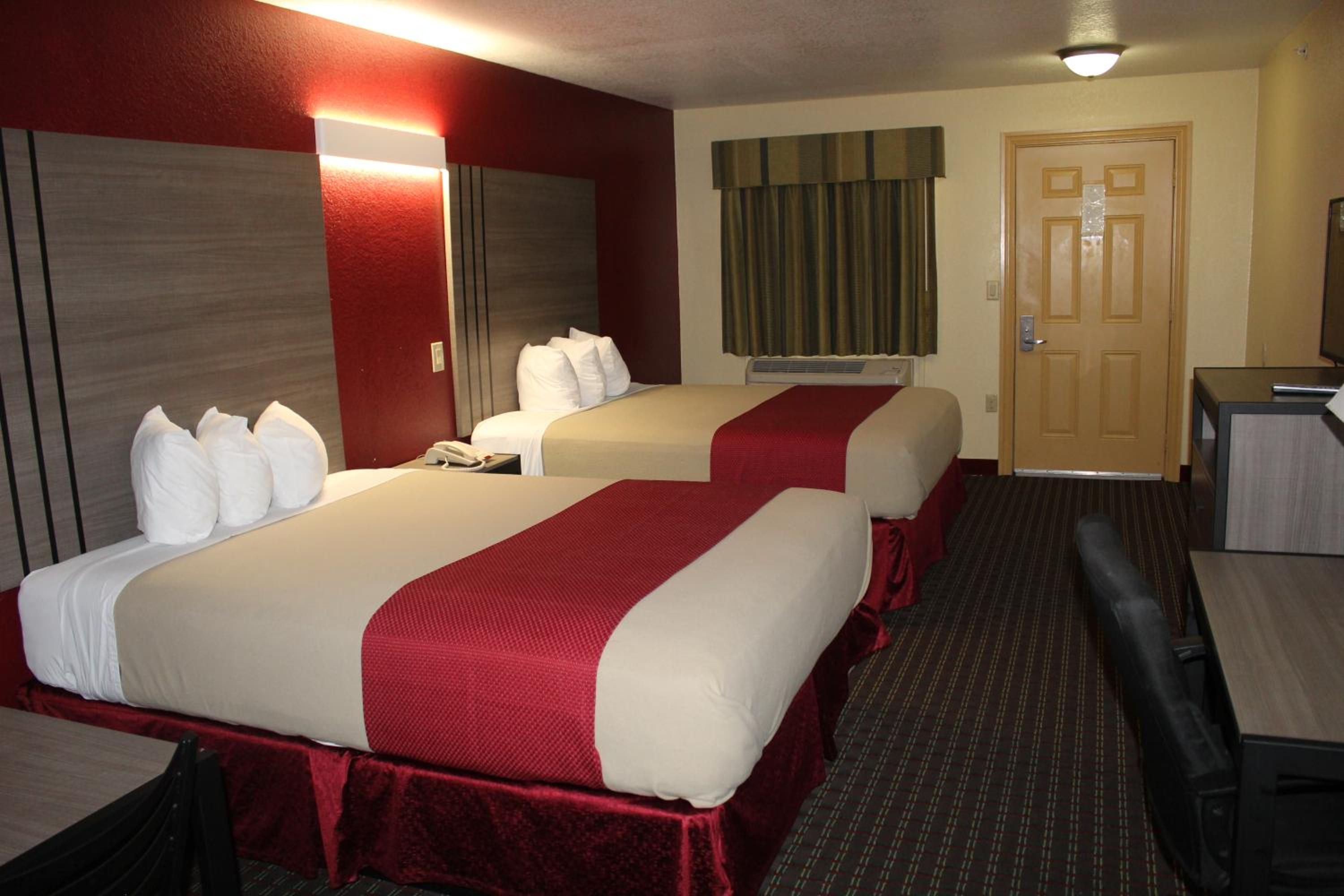 Room, 2 Queen Beds