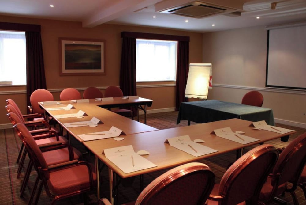 OYO Blaby Westfield Hotel 61/64