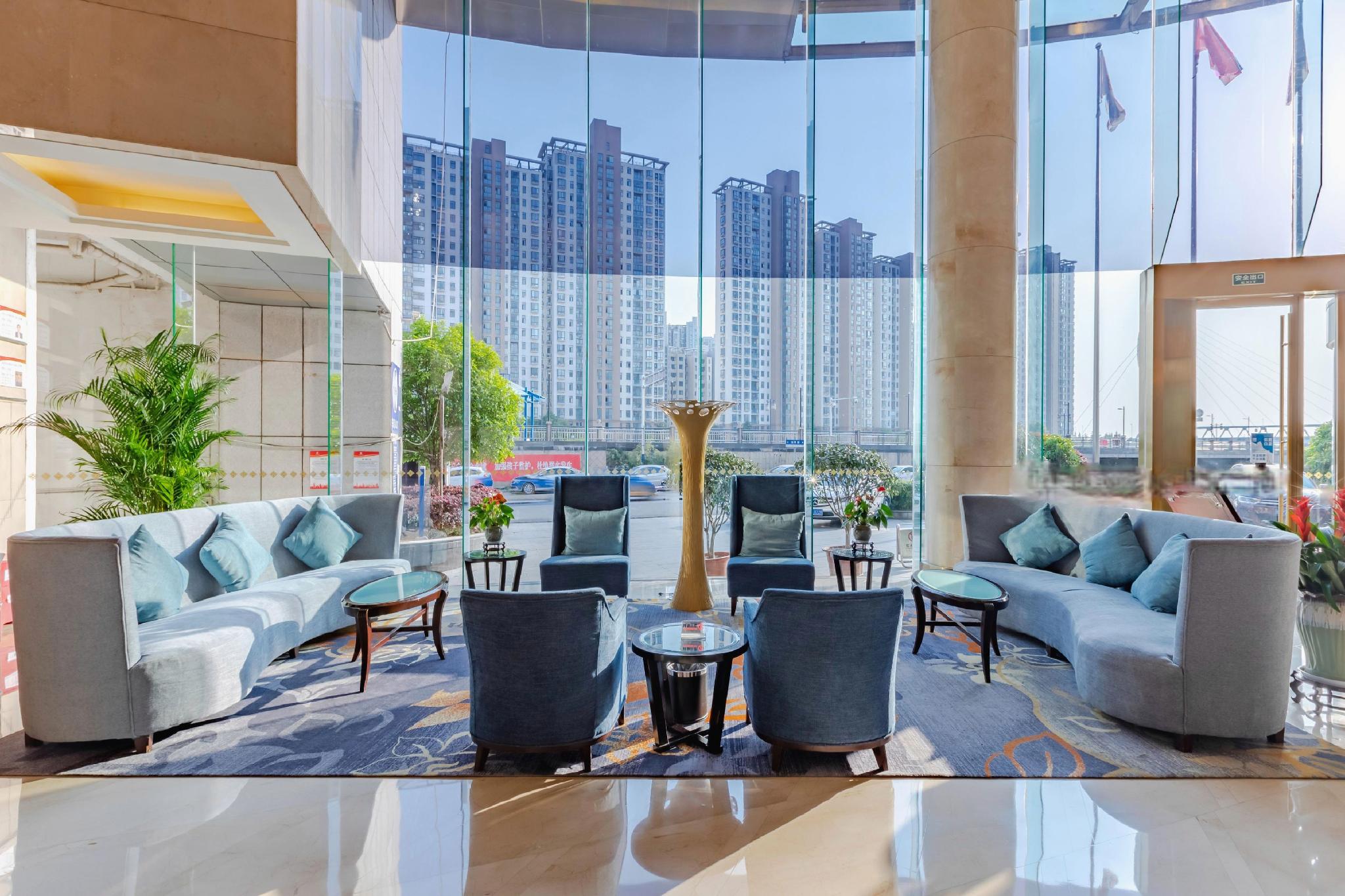Cenbest Jinling Grand Hotel 38/60