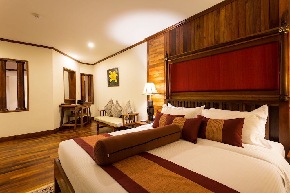 Empress Residence Resort And Spa 24/73
