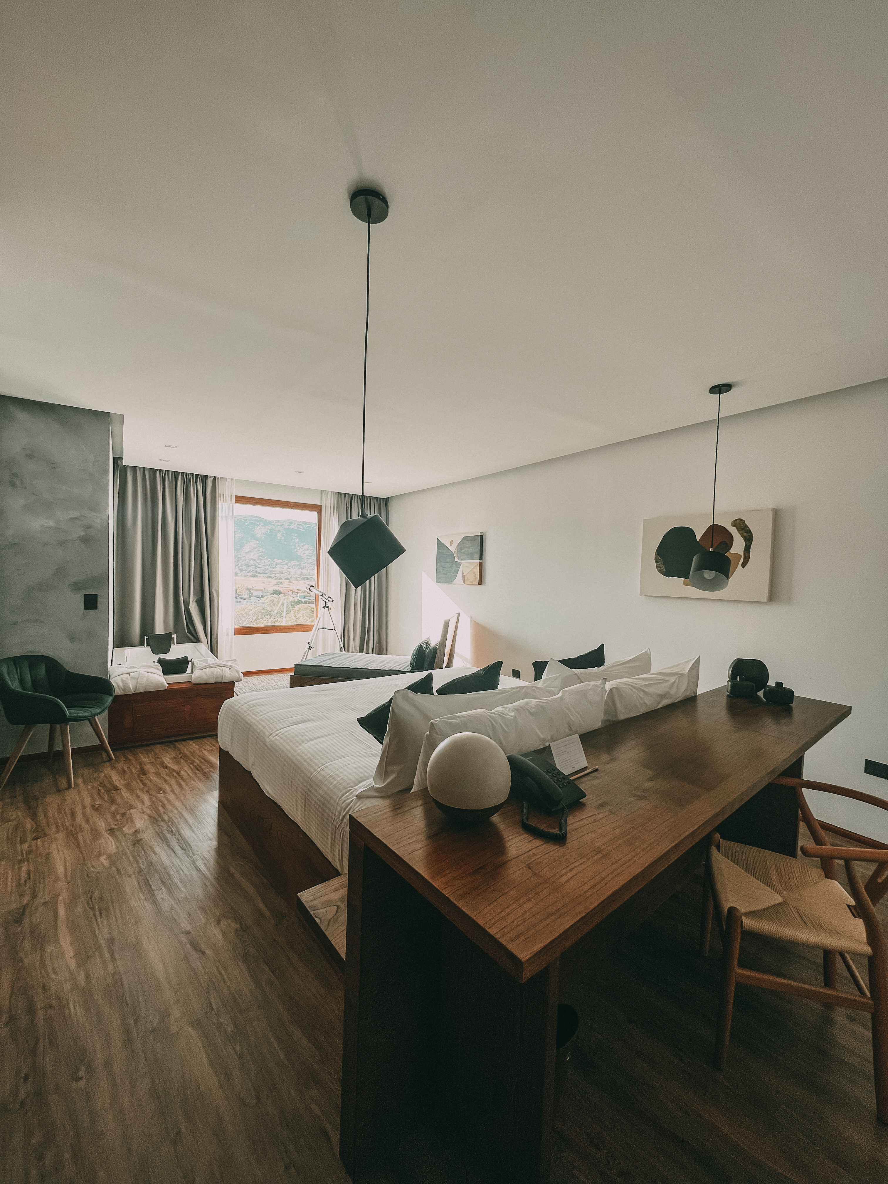 Master, Suite