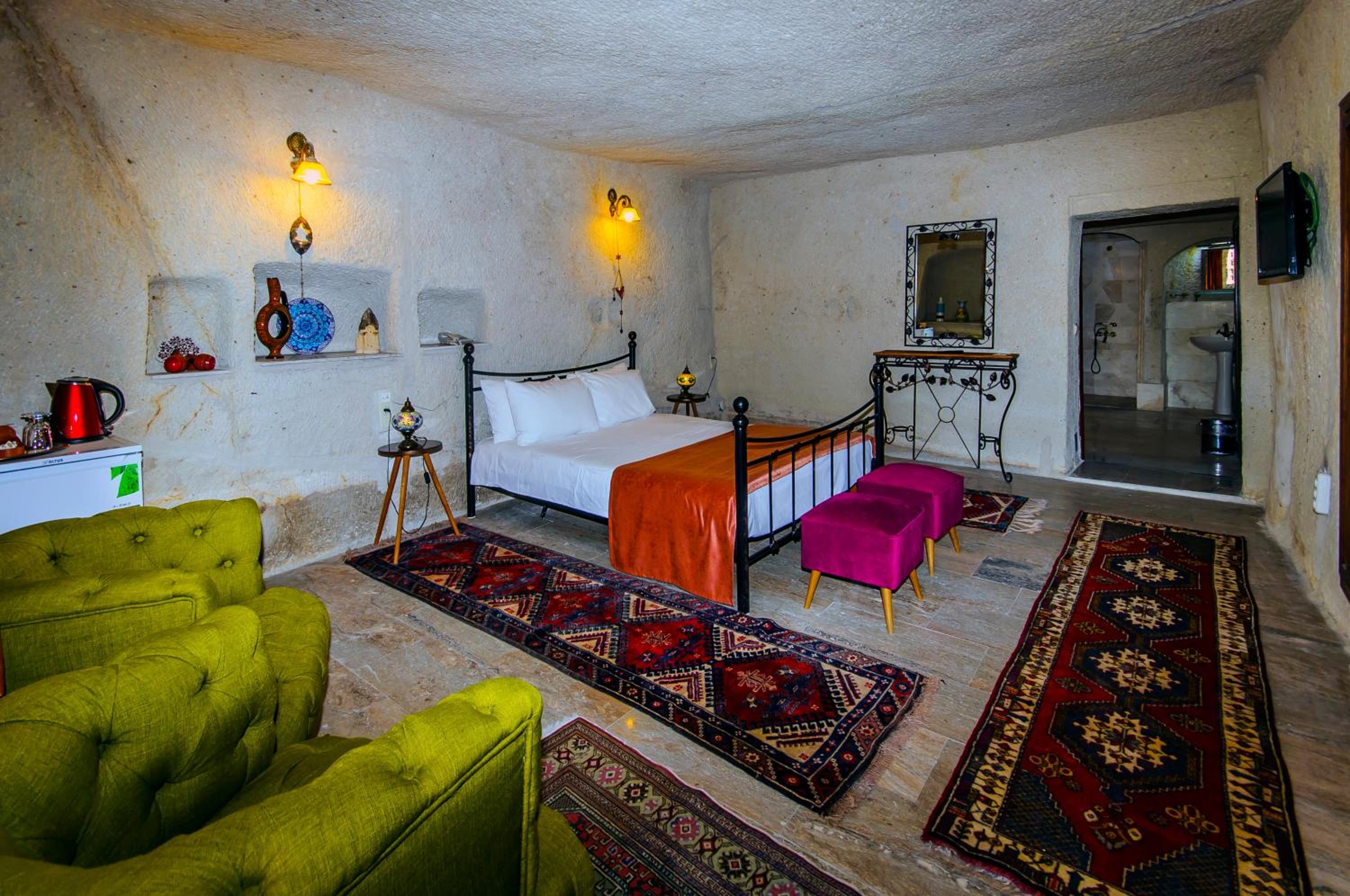 Sedir Cave Hotel 12/50