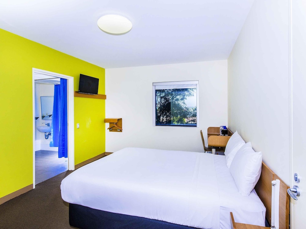 Ibis Budget Sydney Olympic Park 39/70