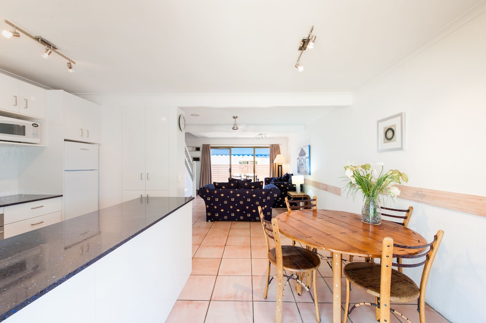 NOOSA PLACE RESORT 51/74