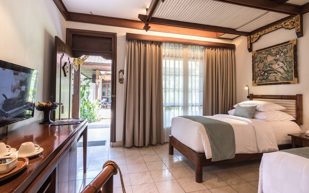 Ramayana Candidasa Beach Resort 37/77
