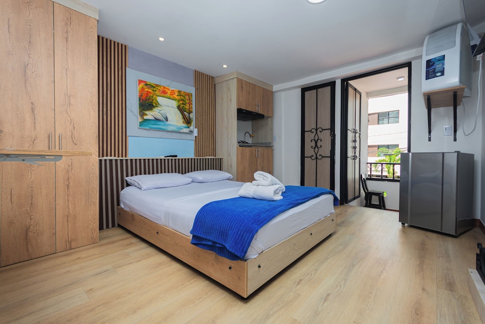Hotel Lares 70 22/48