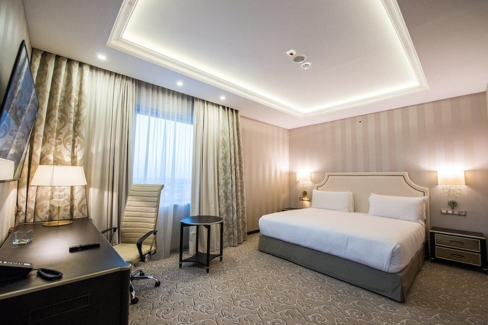 Prahova Plaza Hotel 9/35