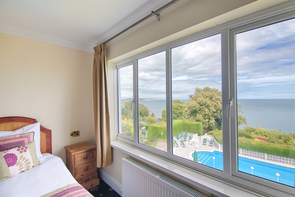 Luccombe Hall Hotel 39/75