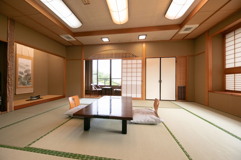 Ryotei Jyusouya 22/67